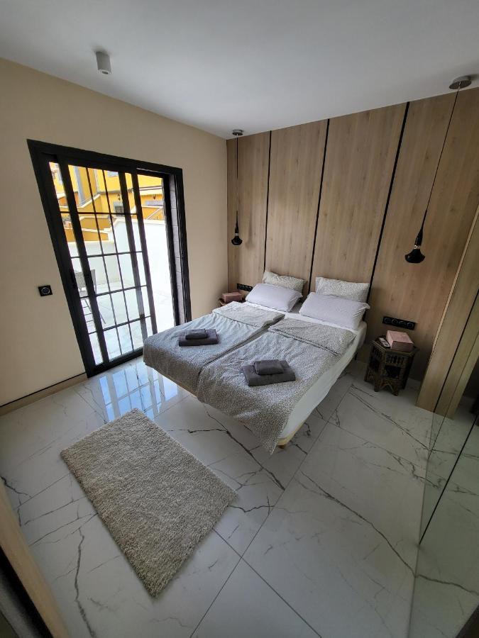 Sea View Luxury Apartment - Playa Del Duque Costa Adeje  Exterior photo